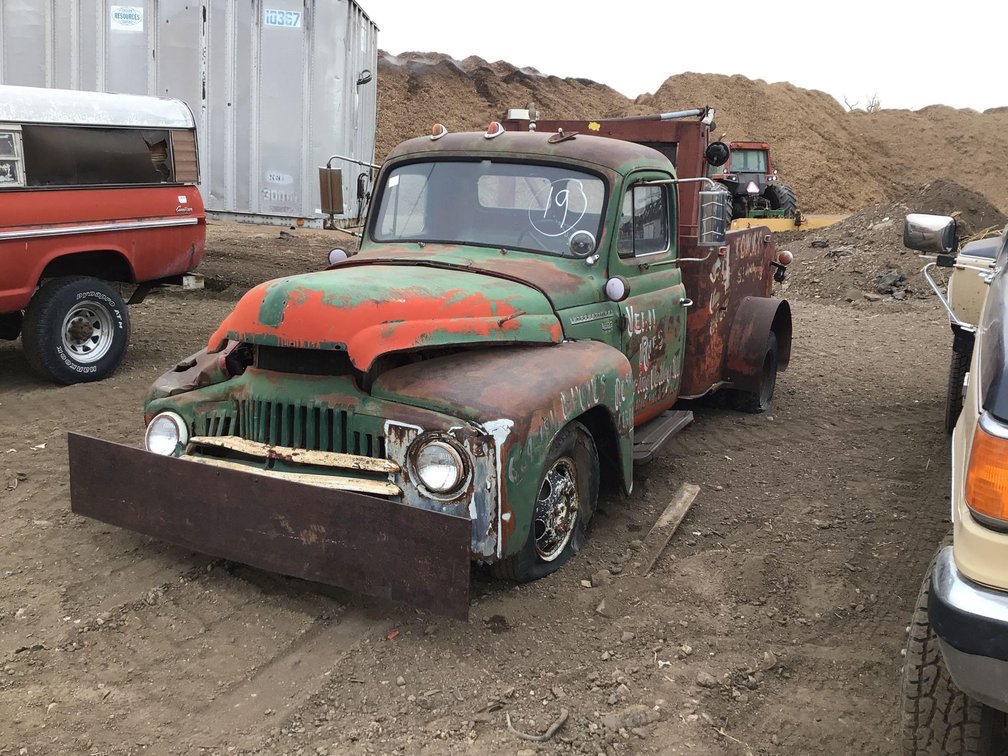 EST INTERNATIONAL TRUCK-VIN-15950