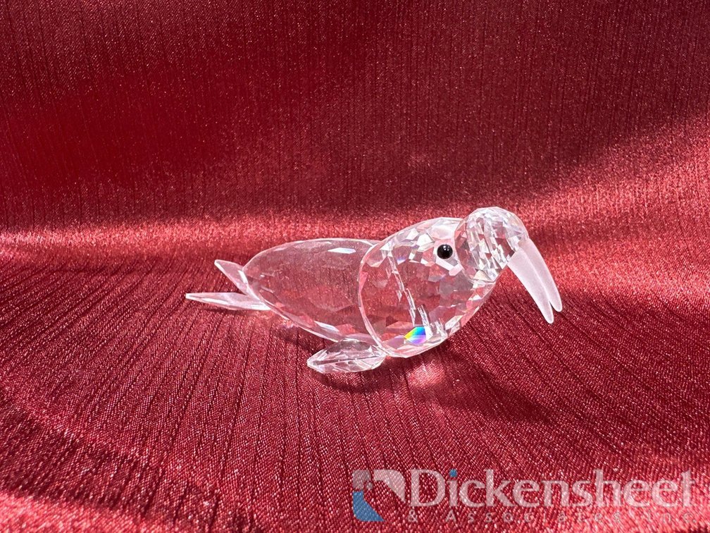 SMALL SWAROVSKI CRYSTAL WALRUS