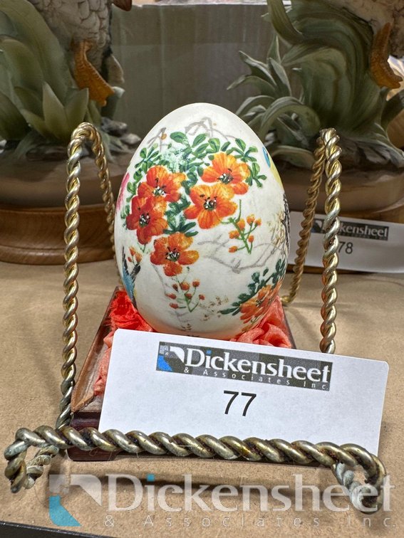 WOODEN DECORATIVE EGG