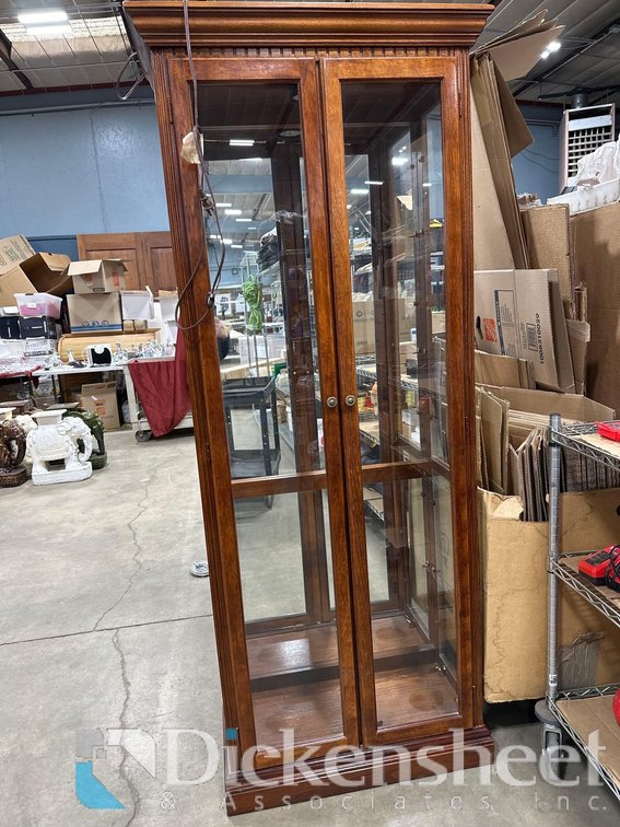 GLASS DISPLAY CASE WITH LIGHTS