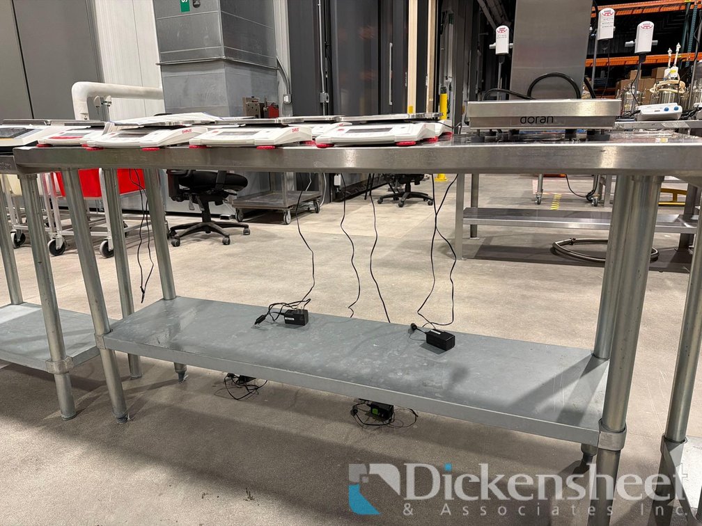 STAINLESS STEEL TABLE with lower shelf, approximate