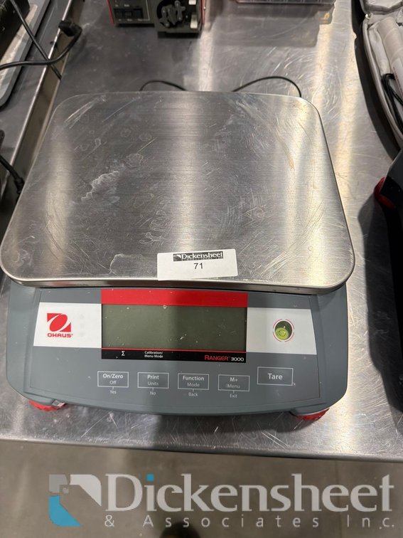 OHAUS RANGER 3000 SCALE