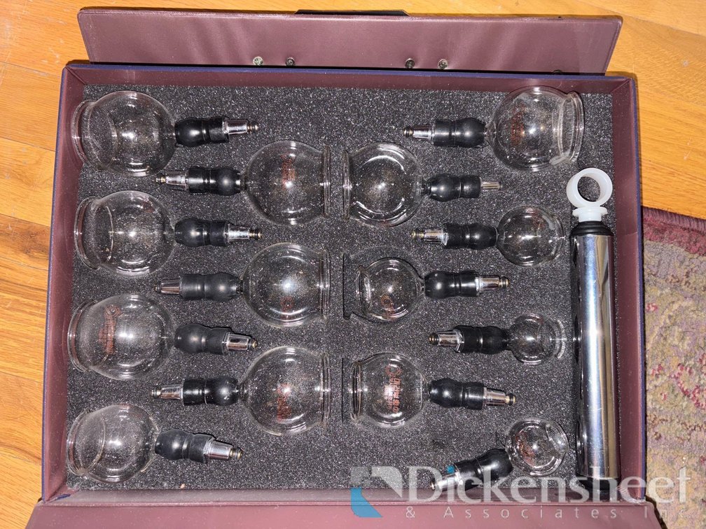 GLASS CUPPING THERAPY SET IN CASE