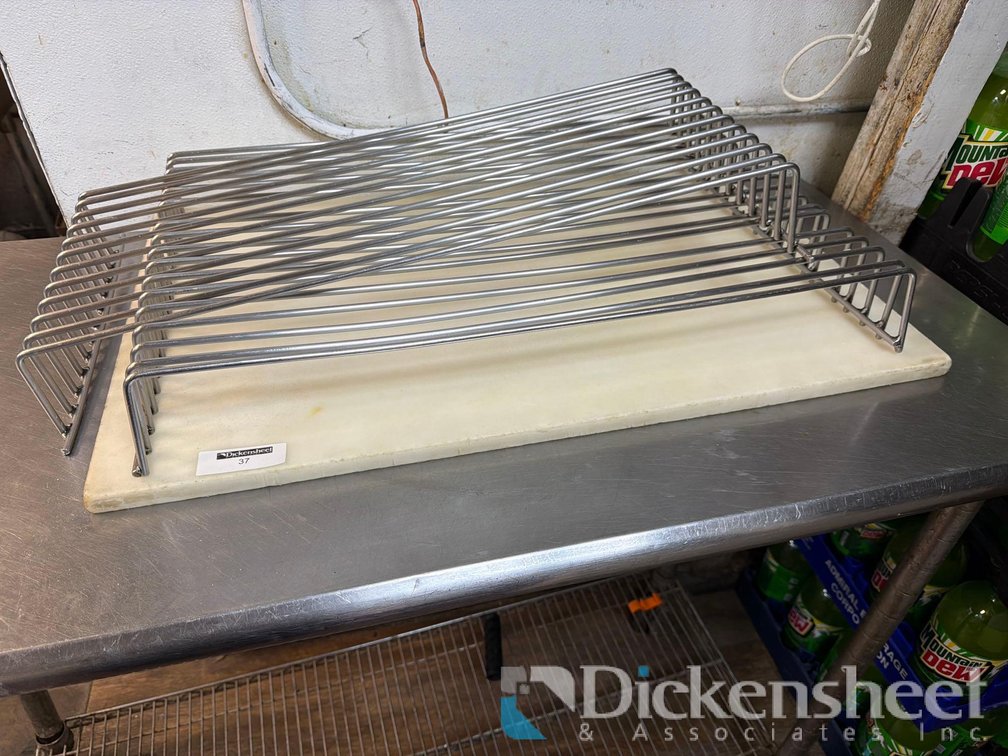 CUTTING BOARD & RACKS