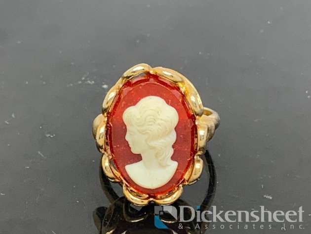 Image for Gold Tone Cameo Ring