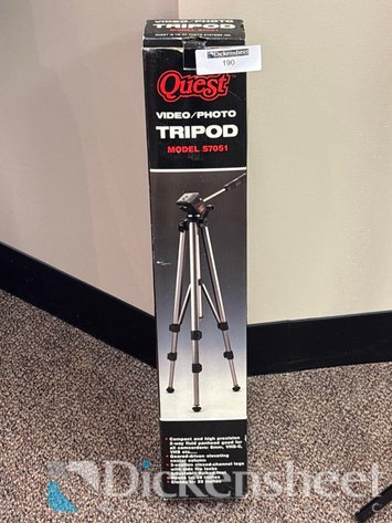 Image for QUEST VIDEO / PHOTO TRIPOD
