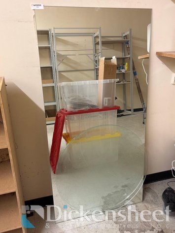Image for RECTANGULAR MIRROR AND PLASTIC CIRCLE