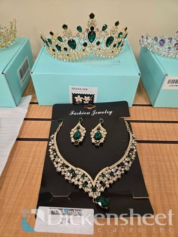 Image for TIARA NECKLACE AND EARRING SET, GREEN STONES