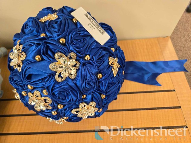 Image for BLUE QUINCEANERA BOUQUET