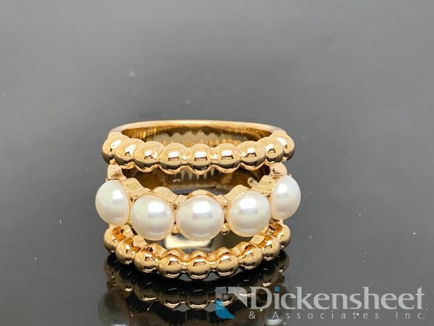 Image for Gold Tone Cocktail Ring