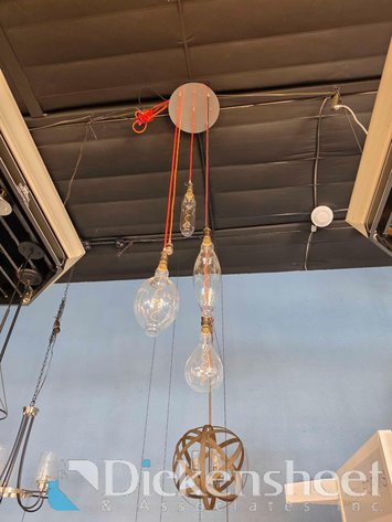 Image for (4) LARGE HANGING LIGHTS & CHANDELIERS