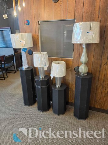 Image for (4) TABLE LAMPS WITH DISPLAY PEDESTALS