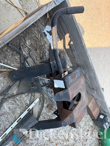 Image for FIFTH WHEEL HITCH