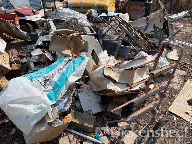 Image for LARGE LOT OF AUTOMOTIVE PARTS