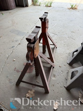 Image for (2) MEDIUM DUTY JACK STANDS