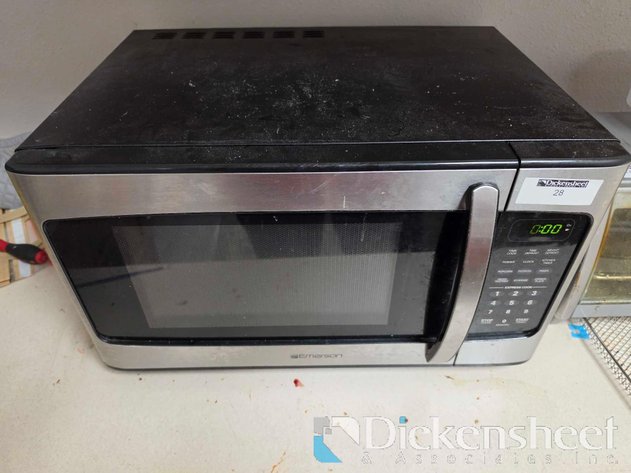 Image for EMERSON PROGRAMMABLE MICROWAVE OVEN
