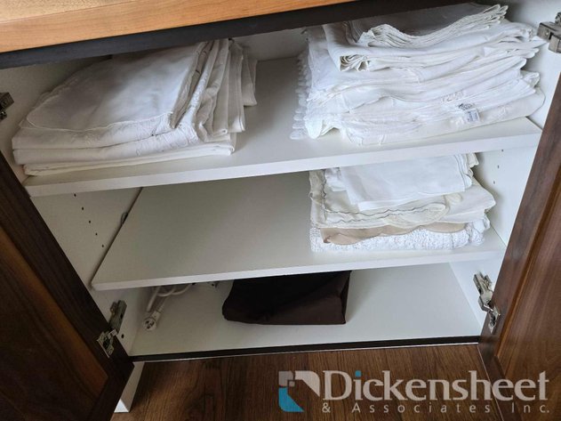 Image for LOT OF PLACEMATS, LINENS
