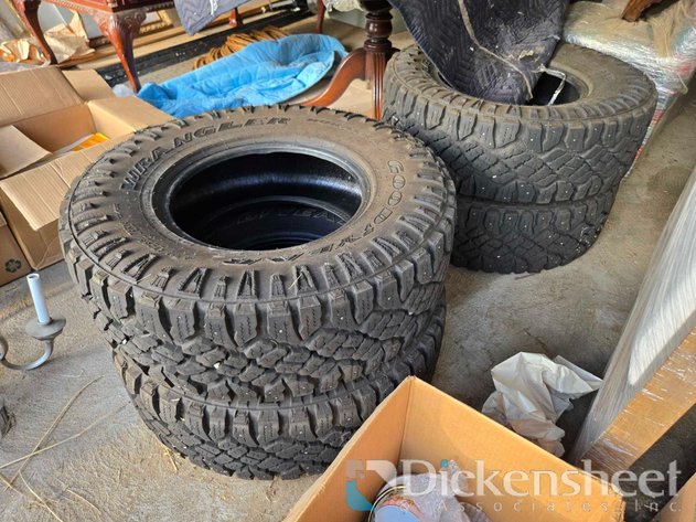 Image for TRUCK RIM AND TIRE SELECTIONS