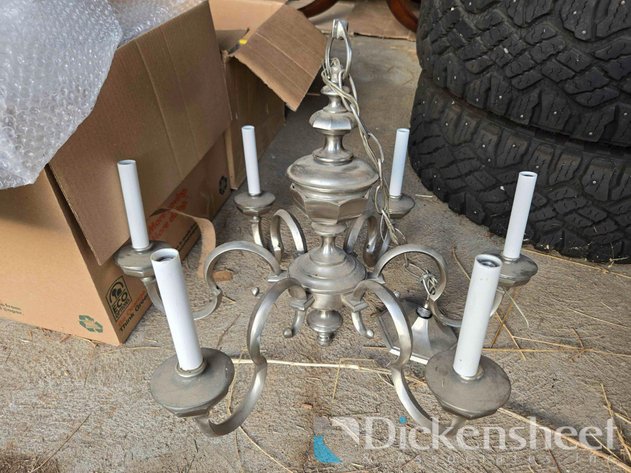 Image for COLLECTION OF ANTIQUE AND LATE 19TH CENTURY LAMPS