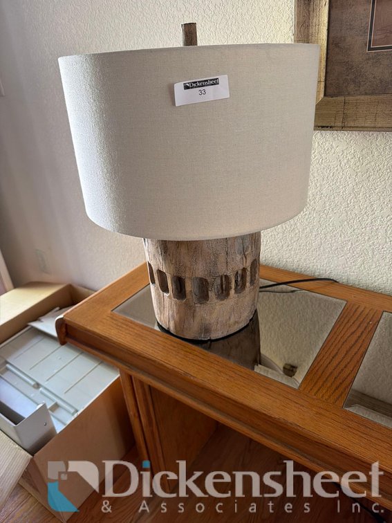 WAGON WHEEL TABLE LAMP WITH WHITE SHADE