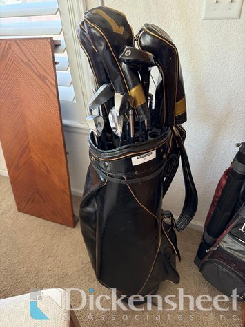 Image for GOLF BAG & CLUBS
