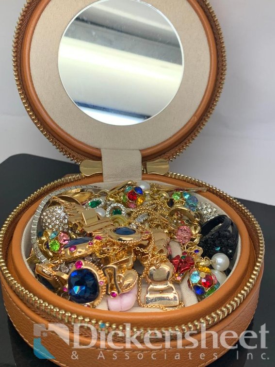 Lot of Jewelry