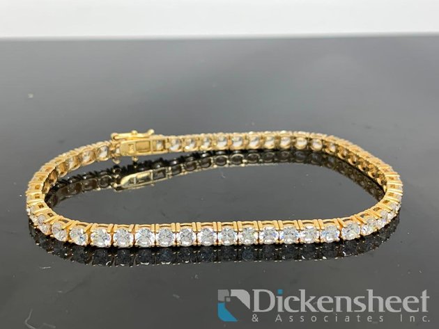 Image for 10K Yellow Gold Tennis Bracelet With Clear Stones