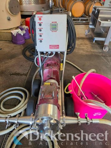Image for PORTABLE WINE TRANSFER PUMP WITH CONTROLS