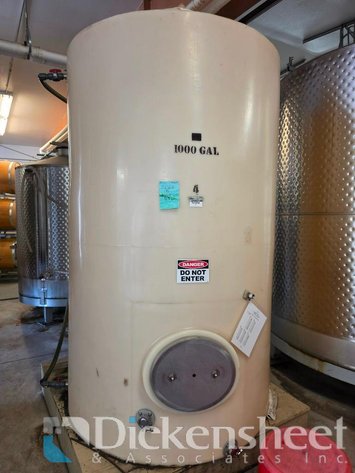 Image for 1,000 GALLON WINE TANK
