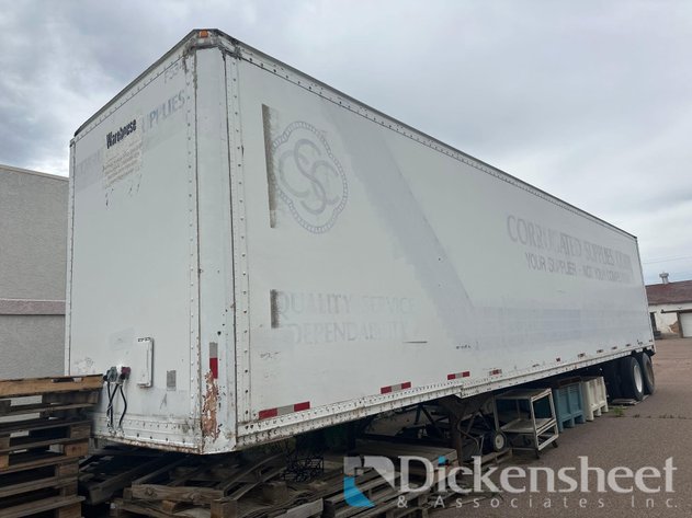 Image for 1982 STOUGHTON ENCLOSED SEMI TRAILER, 1DW1A452XCS385606