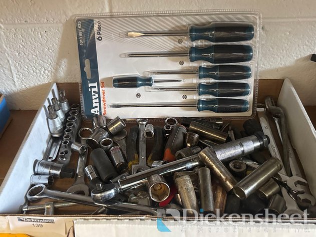 Image for SOCKETS, WRENCHES AND SCREWDRIVERS LOT