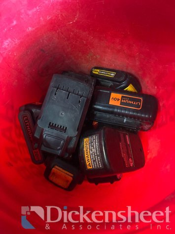 Image for BUCKET OF RECHARGEABLE TOOL BATTERIES