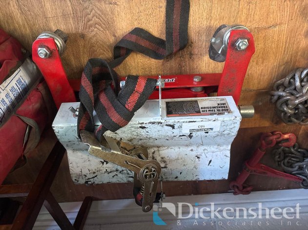 Image for PITTSBURGH 450 POUND LOW LIFT TRANSMISSION JACK