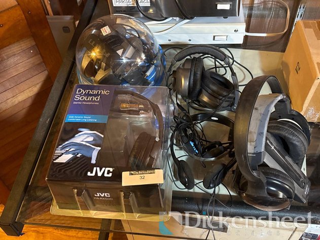 Image for HEADPHONES WITH PLASMA BALL