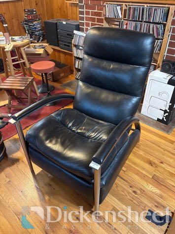 Image for BLACK LEATHER HIGHBACK RECLINER