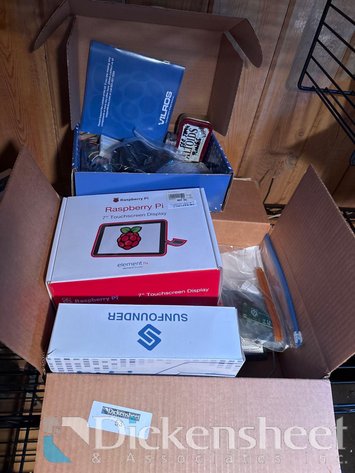 Image for RASPBERRY PI & SUNFOUNDER ELECTRONICS KITS
