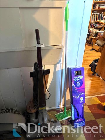 Image for SWIFFER WETJET MOPPING KIT & FLOOR MOP