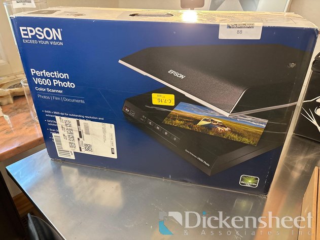 Image for EPSON PERFECTION V600 PHOTO SCANNER