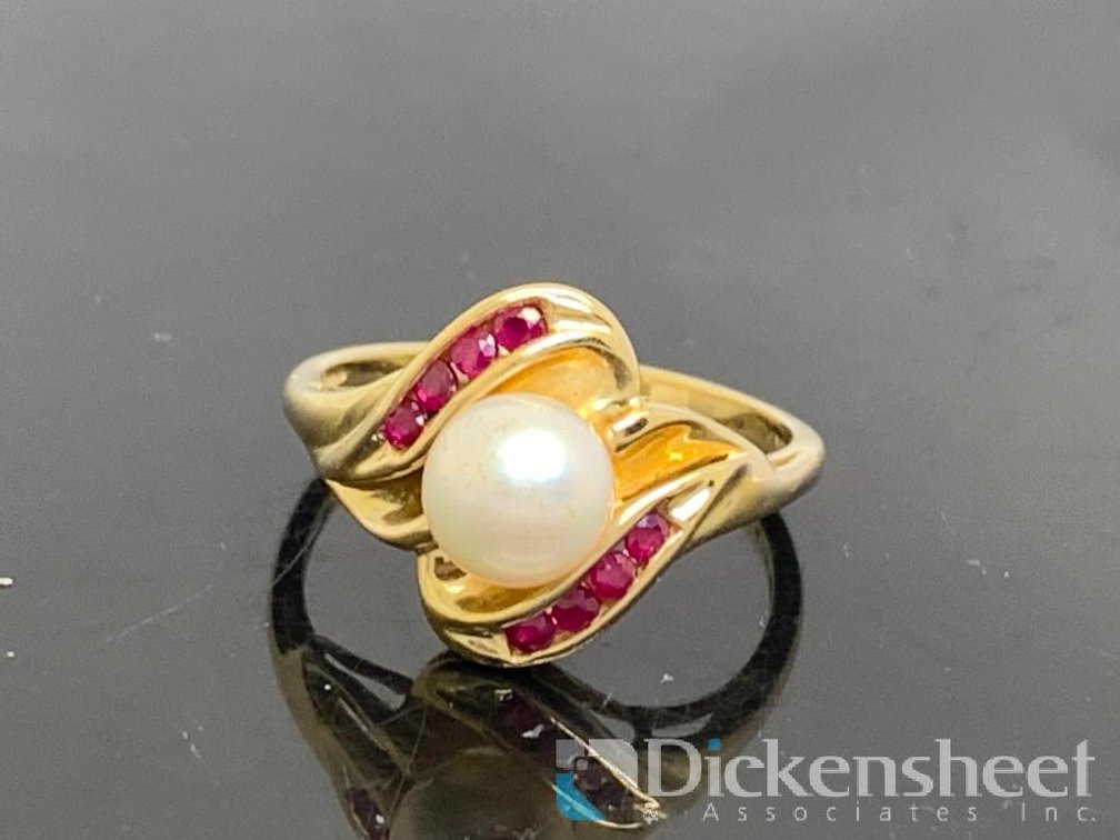10K Yellow Gold Pearl & Ruby Ring