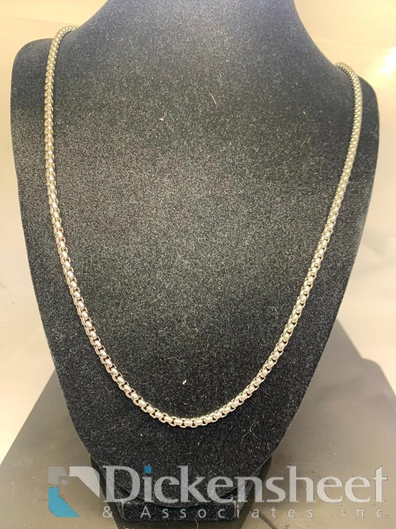 Silver Tone Necklace