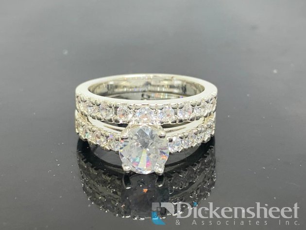 Image for Silver Tone Wedding Set
