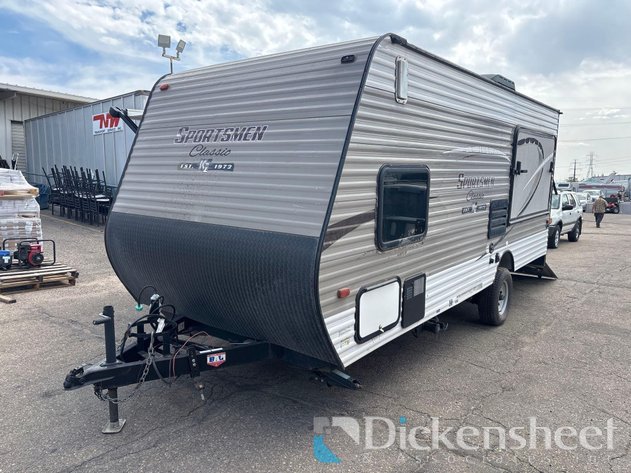 Image for 2017 K-Z Sportsmen Classic CT Toy Hauler / Travel Trailer, 4EZTK1814H4012584