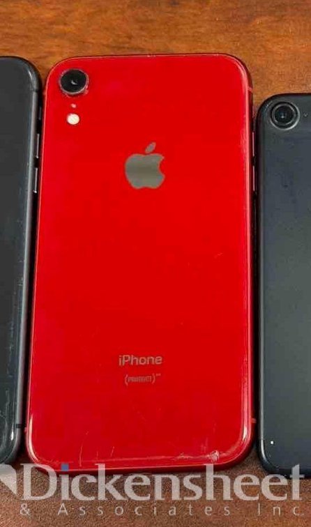 VARIETY OF IPHONE LOT, QTY (5)