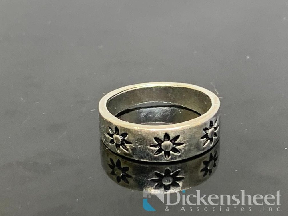 Silver Tone Women's Ring