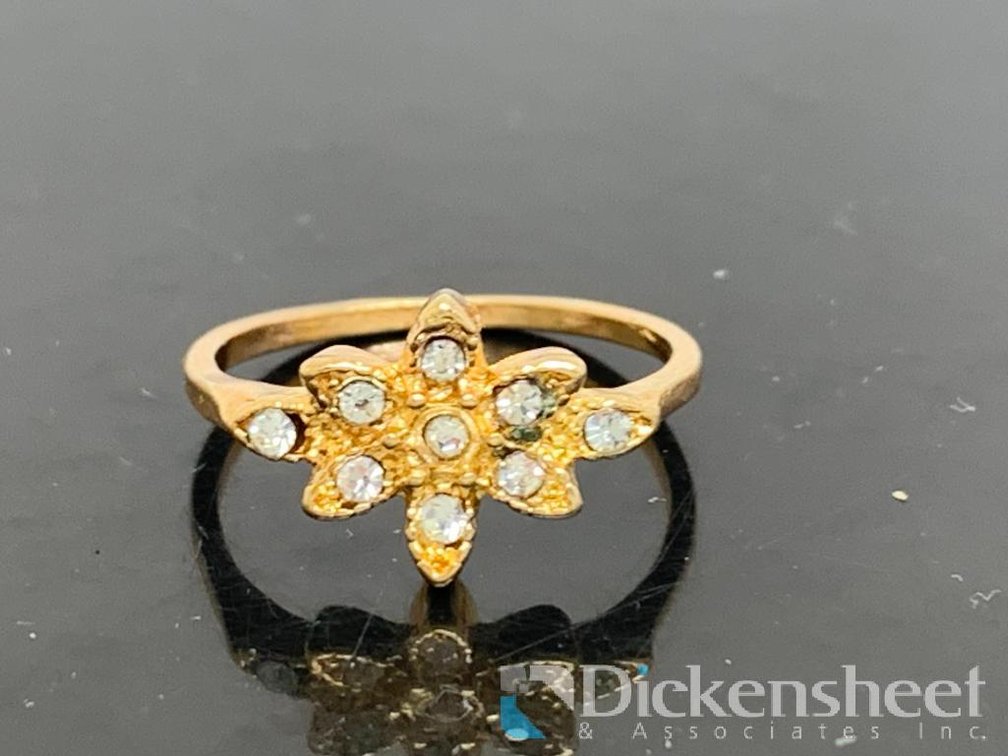 Star Shape Gold Tone Ring