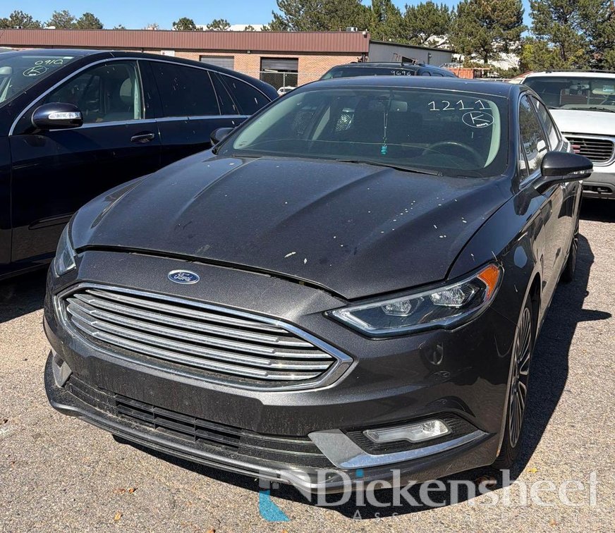 2017 Ford Fusion SE, 3FA6P0T91HR211211-KEY