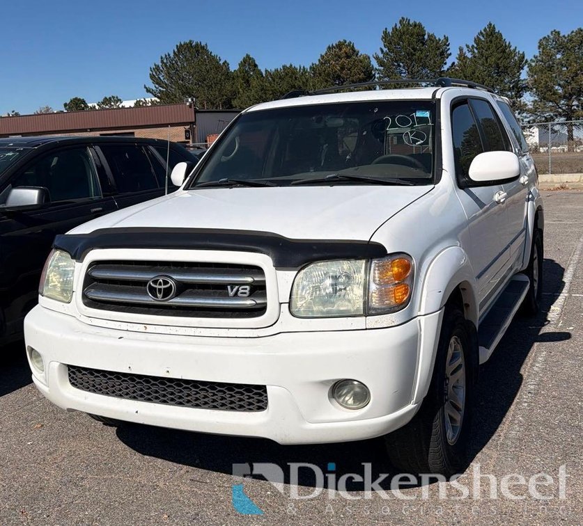 2002 Toyota Sequoia Limited, 5TDBT48A42S122011-KEY
