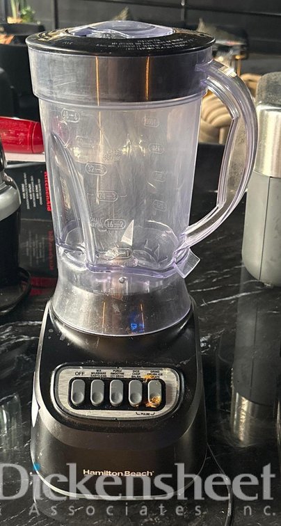 HAMILTON BEACH BLENDER