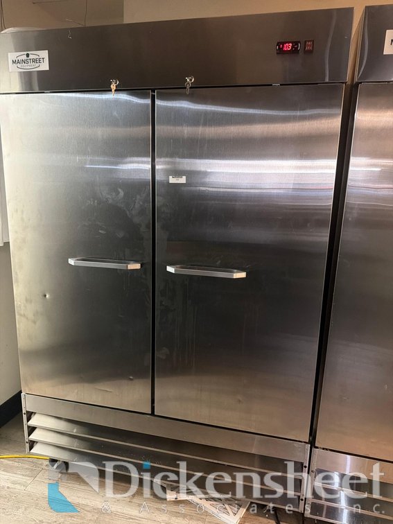 MAINSTREET EQUIPMENT STAINLESS DOUBLE DOOR REACH IN FREEZER