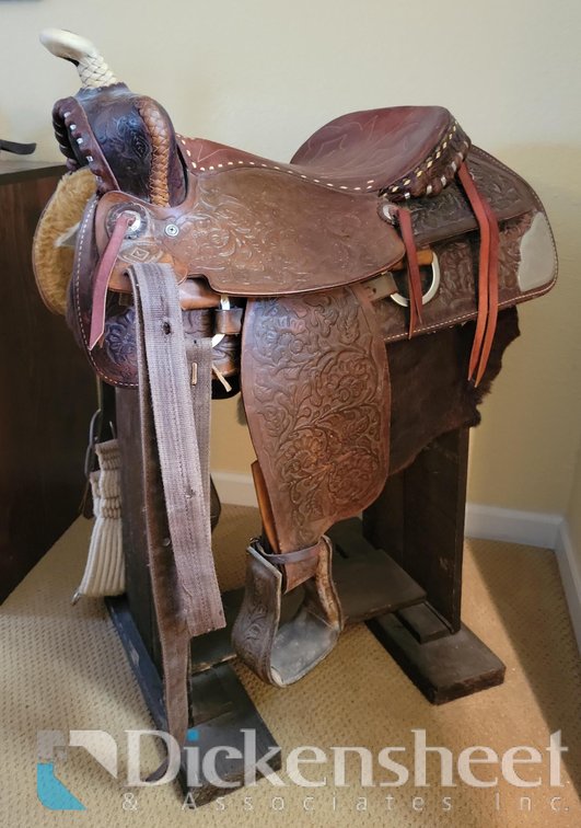 WESTERN (SANKY CUTTER) CUTTING / COW HORSE SADDLE 15" SEAT, STAND, HAT, TACK